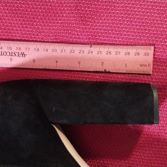 Size 11 Michael Kors Platform Boots - Picture 8 of 10